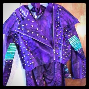 Descendants Mal Disney Deluxe Costume.